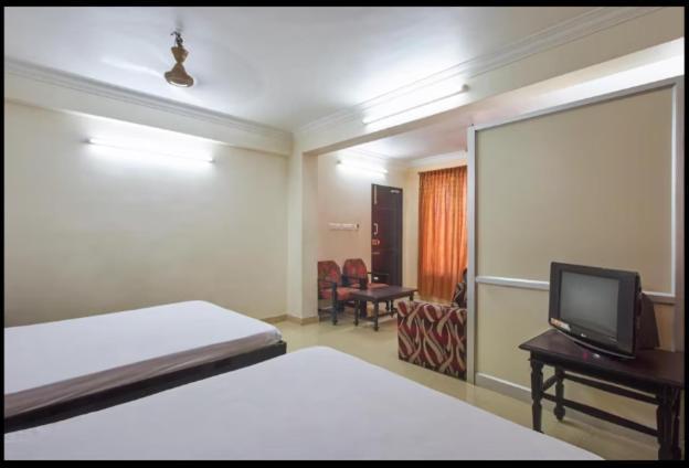 Hotel Srimaniya Kanyakumari Esterno foto