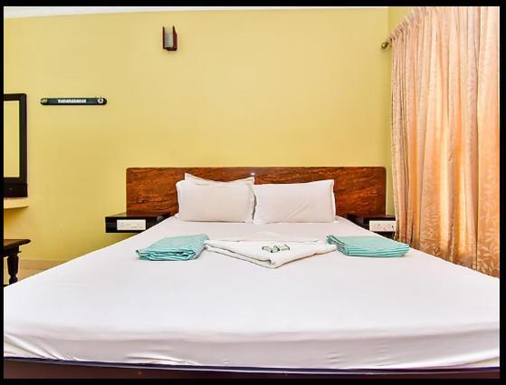 Hotel Srimaniya Kanyakumari Esterno foto