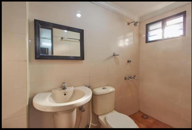 Hotel Srimaniya Kanyakumari Esterno foto