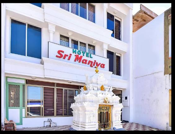 Hotel Srimaniya Kanyakumari Esterno foto