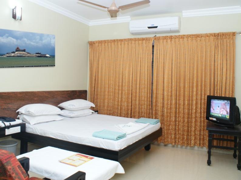 Hotel Srimaniya Kanyakumari Esterno foto